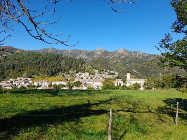 Massif des Monts d’Ardèche Massif des Monts d'Ardèche